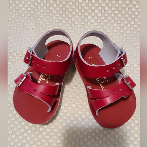 SEA WEES SANDALS - Picture 7 of 8